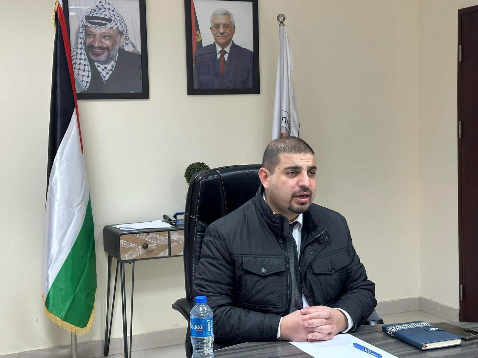 نقيب المحامين الفلسطينيين يلتقي برئيس جمعية المحامين الأيرلنديين